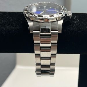 Avier triton Mens watch